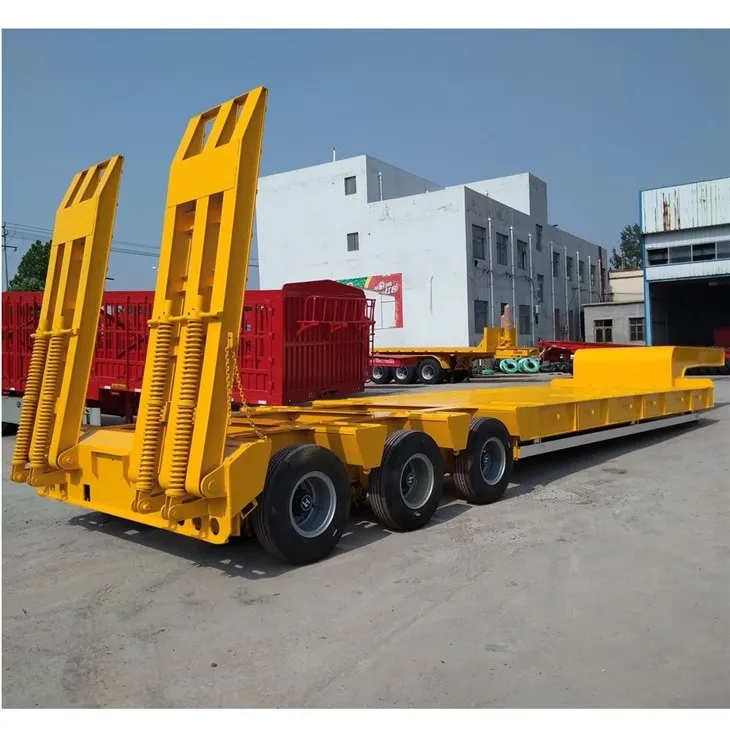 3-osna prikolica z nizko posteljo