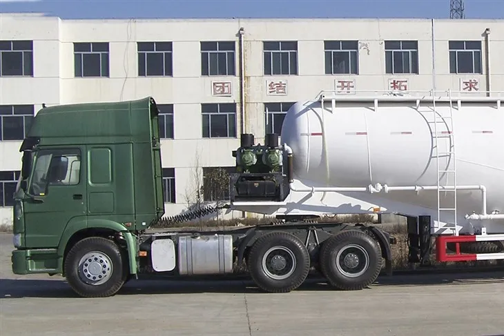 32 M³ Cement Bulker